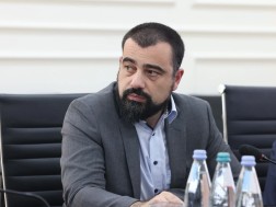 ლაშა ავალიანი