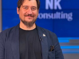 ალექს მაღლაკელიძე
