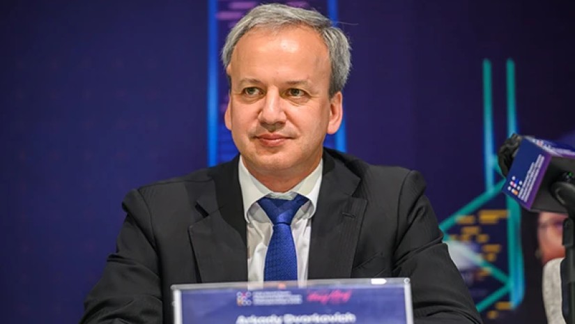 EU-ს სანქციების სიაში მოხვედრის შემდეგ, არკადი დვორკოვიჩმა FIDE-ს პრეზიდენტის პოსტი დატოვა