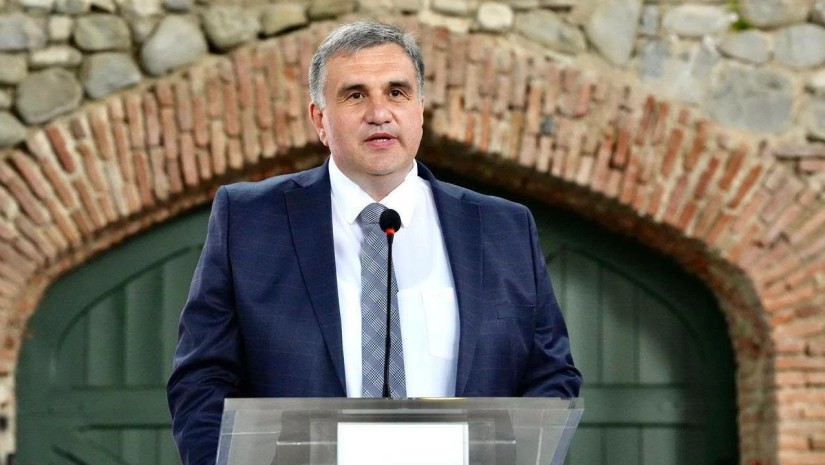 პლატონ კალმახელიძე