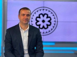 ლაშა გზირიშვილი