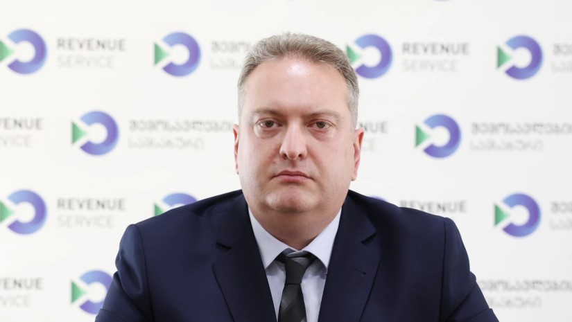 მერაბ გამყრელიძე 