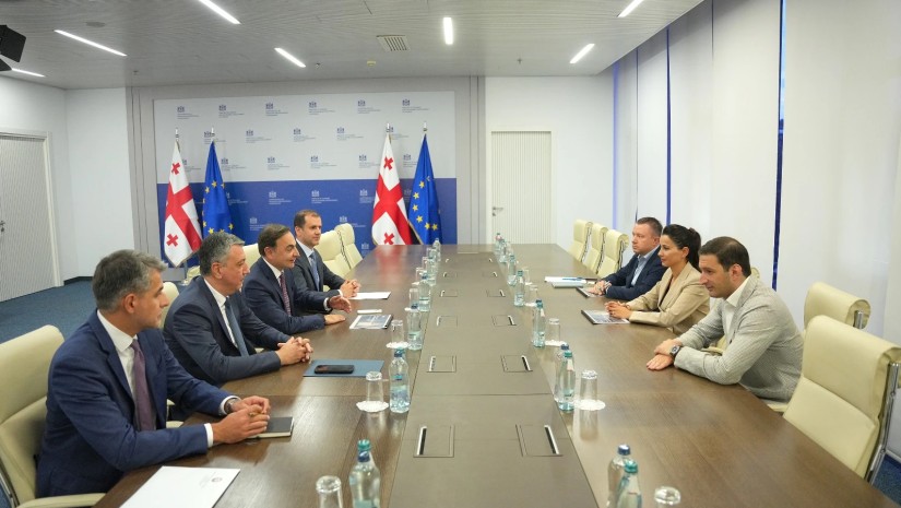 სს