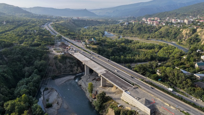 ცენტრალური მაგისტრალი