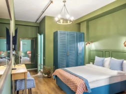 raimond palace