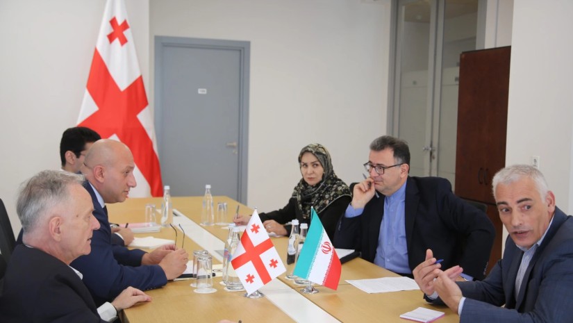 ირანის ელჩი 