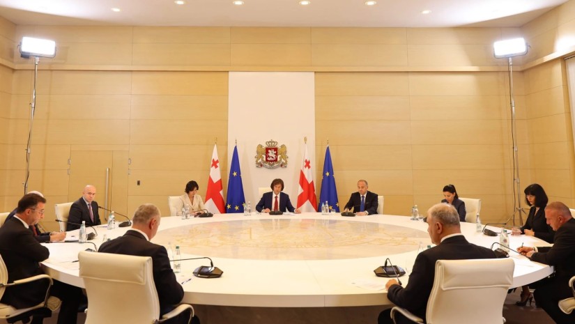 მთავრობა