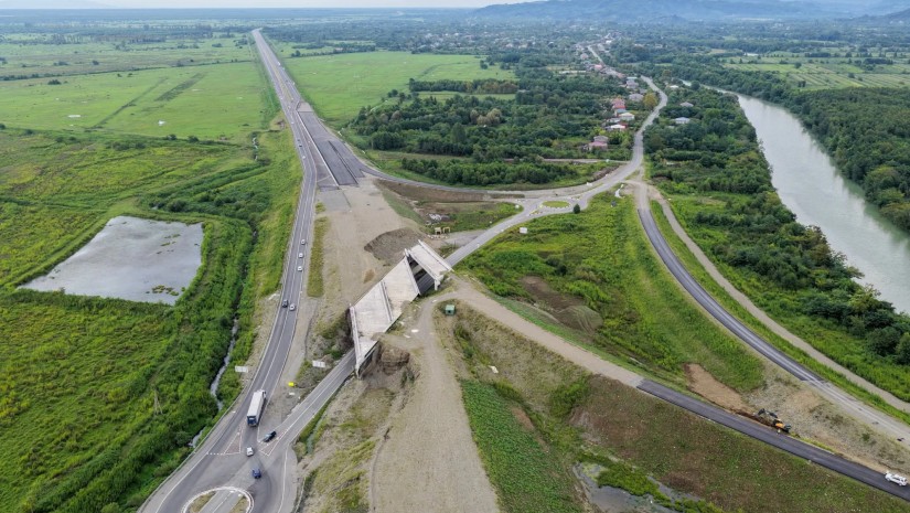 მაგისტრალი გზა