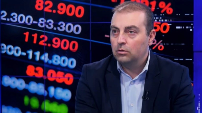 რატი კოჭლამაზაშვილი