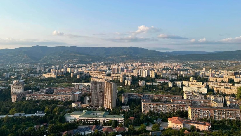 ბინები