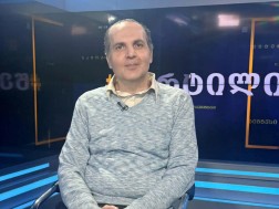 აკაკი ცომაია