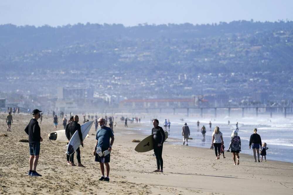 კალიფორნიის სანაპიროზე პირბადის გარეშე გასვლა $350-მდე თანხით ჯარიმდება