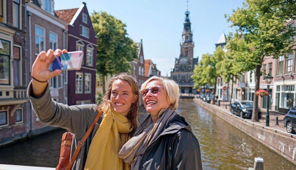 Netherlands Accepts Sinopharm & Sinovac Vaccines for Travel