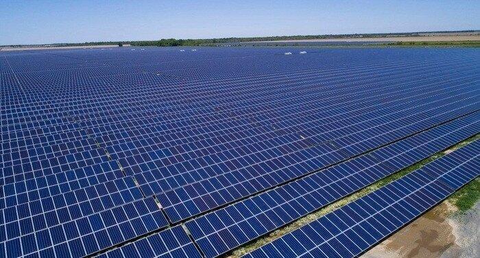სომხეთში ქვეყანაში ყველაზე დიდი მზის ელექტროსადგური აშენდება