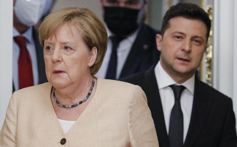 Merkel, Zelensky discuss peace efforts, gas pipeline