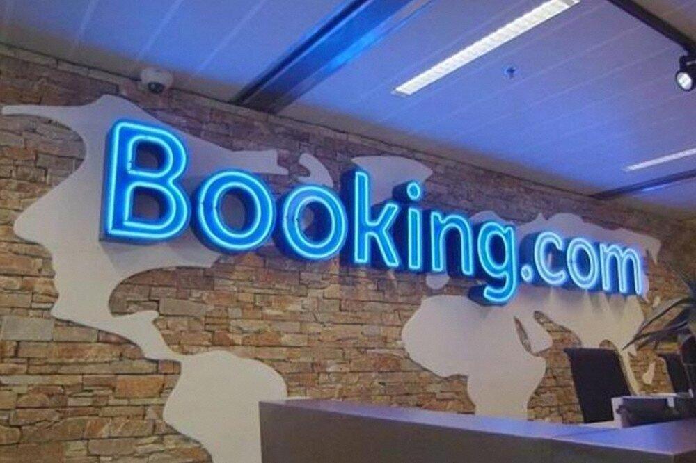 Booking to Pay Russia Record $17M Fine