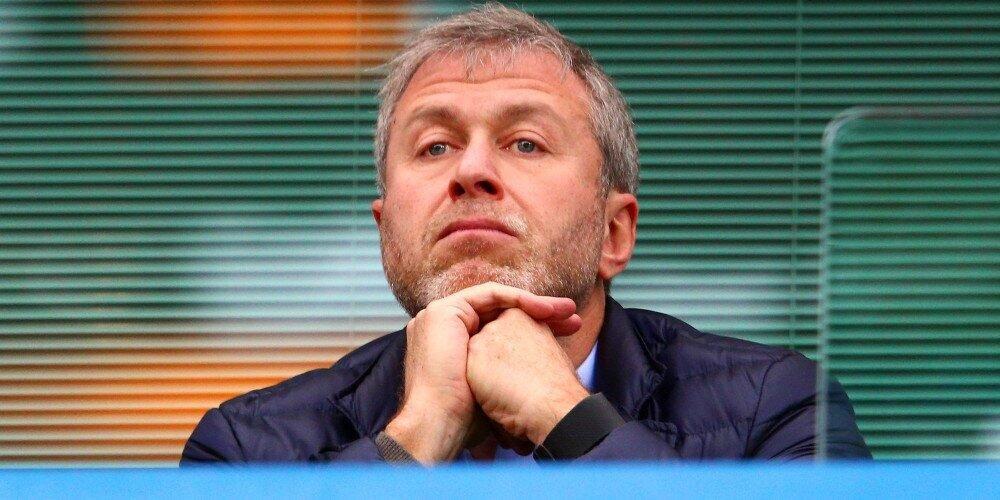 Premier League disqualifies Abramovich from running Chelsea