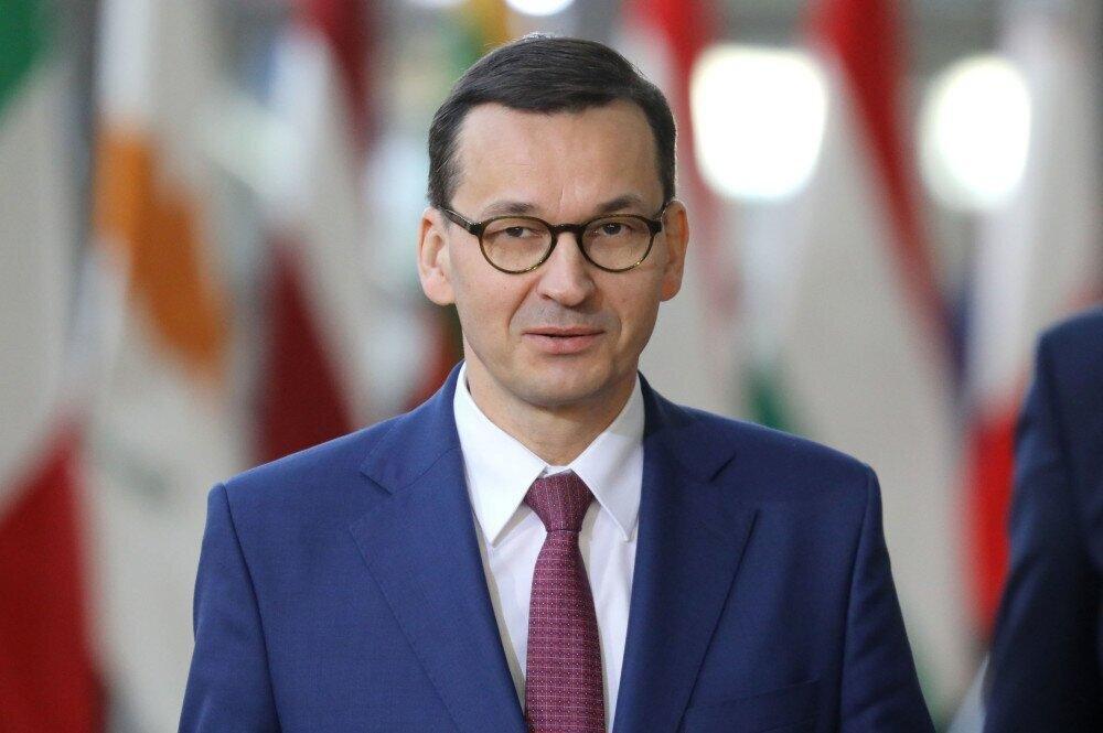 Poland plans to stop using Russian oil by end of year, PM says