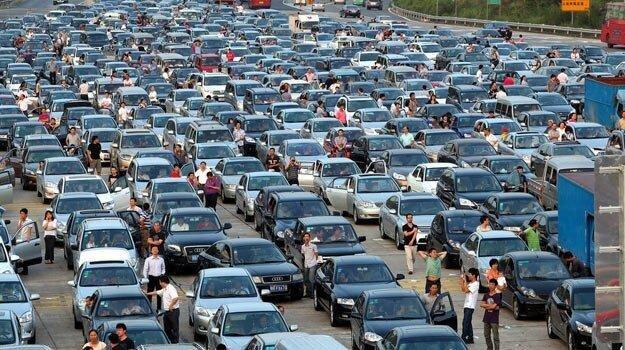 CNN: ჩინეთში მსოფლიოს ავტომობილების უმსხვილესი ბაზარი ლოქდაუნის გამო ქაოსს განიცდის