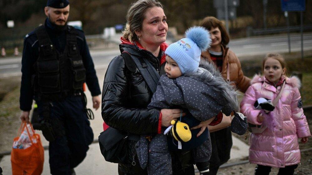 UN: More than 5.5 million refugees have fled Ukraine