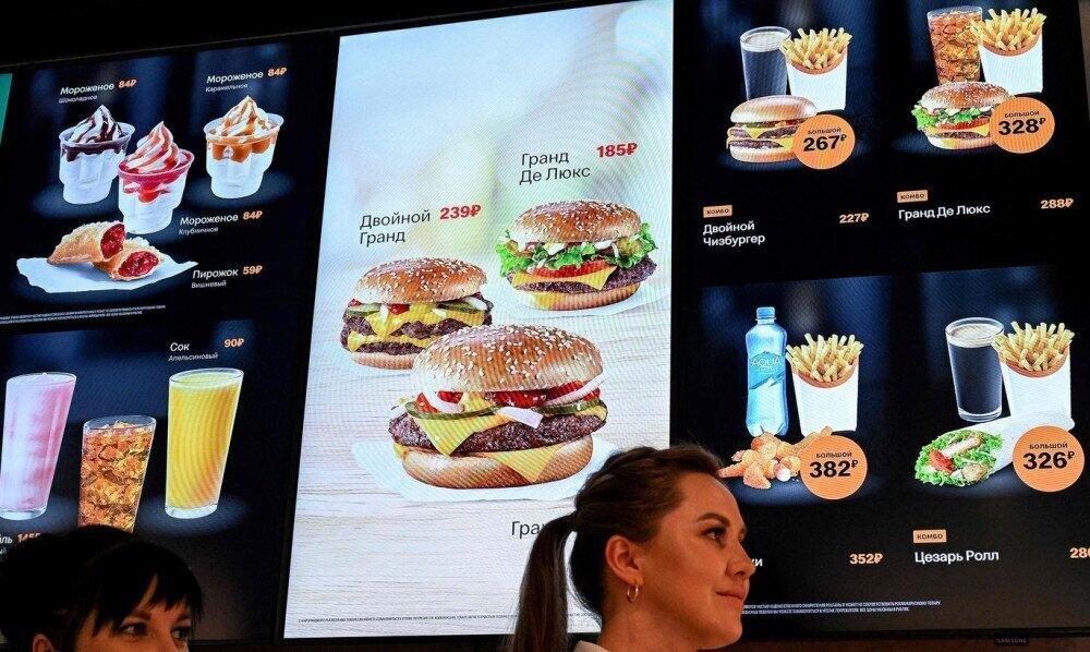 Goodbye McDonald's, Hello Tasty And That's It: Iconic Restaurants Reopen In Russia Under New Brand