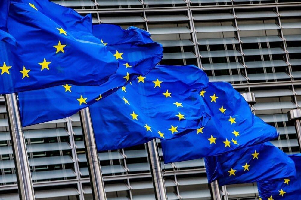 EU bureaucracy seen blocking 1.5 billion-euro loan to Ukraine 