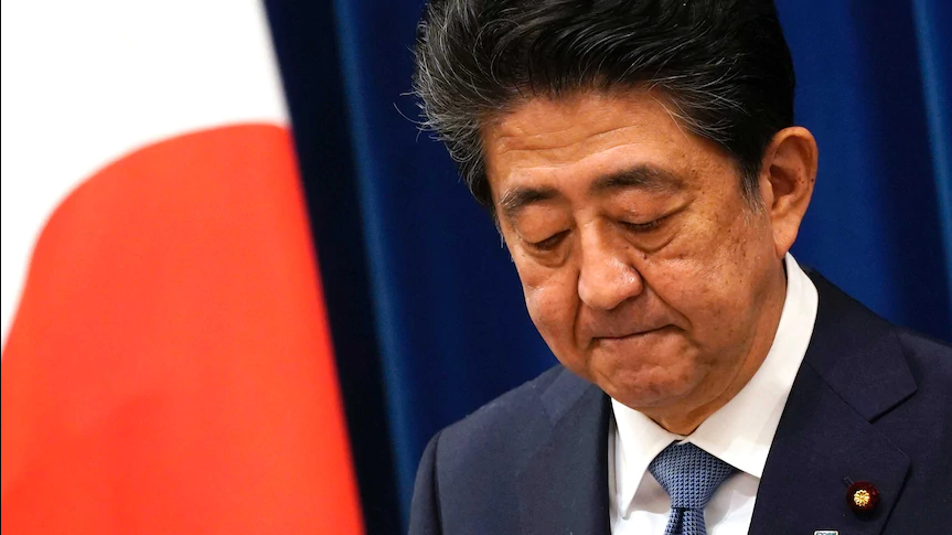 იაპონიის ყოფილი პრემიერ-მინისტრი თავდასხმის შედეგად გარდაიცვალა
