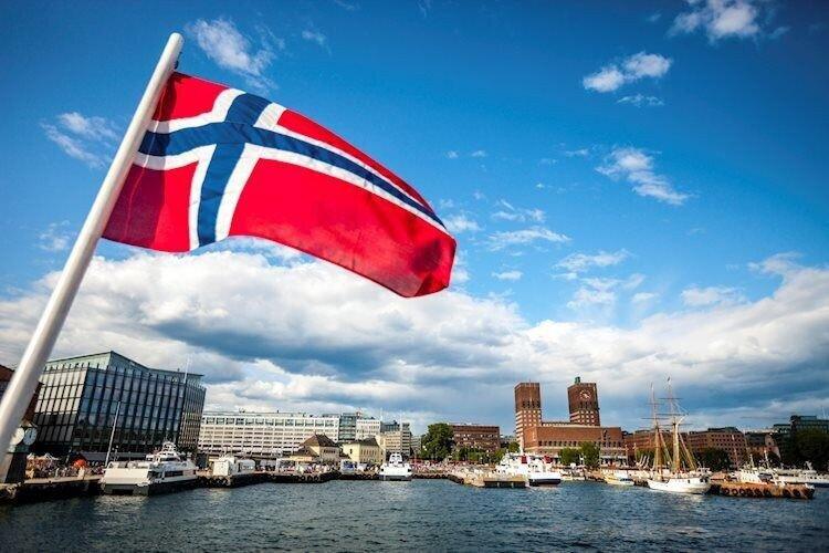 Norway’s wealth fund loses record $174bn in first half of 2022