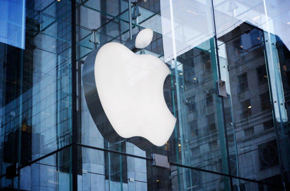 Apple sales drop 5% in largest quarterly revenue decline since 2016