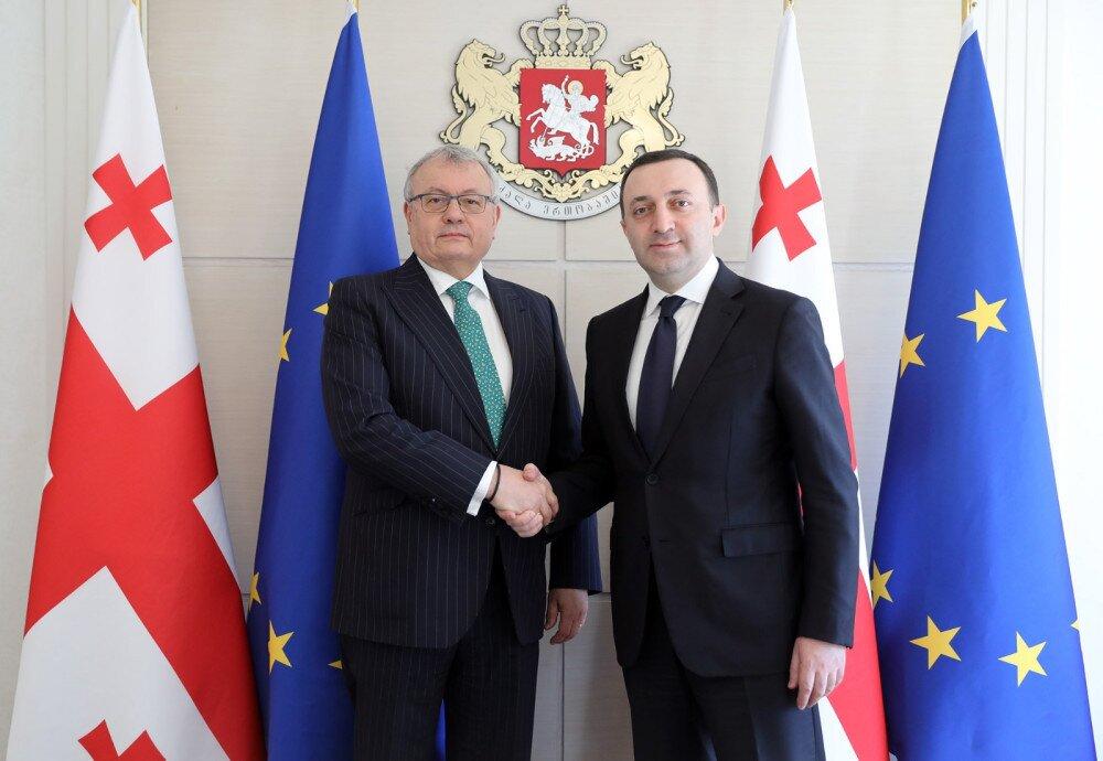 PM Met With President Of Eurochambres And The Czech Chamber Of Commerce